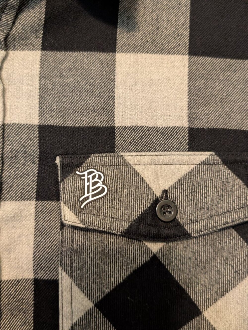 Independent Trading Company White Plaid Flannel Shirt Size XL - Picture 2 of 6
